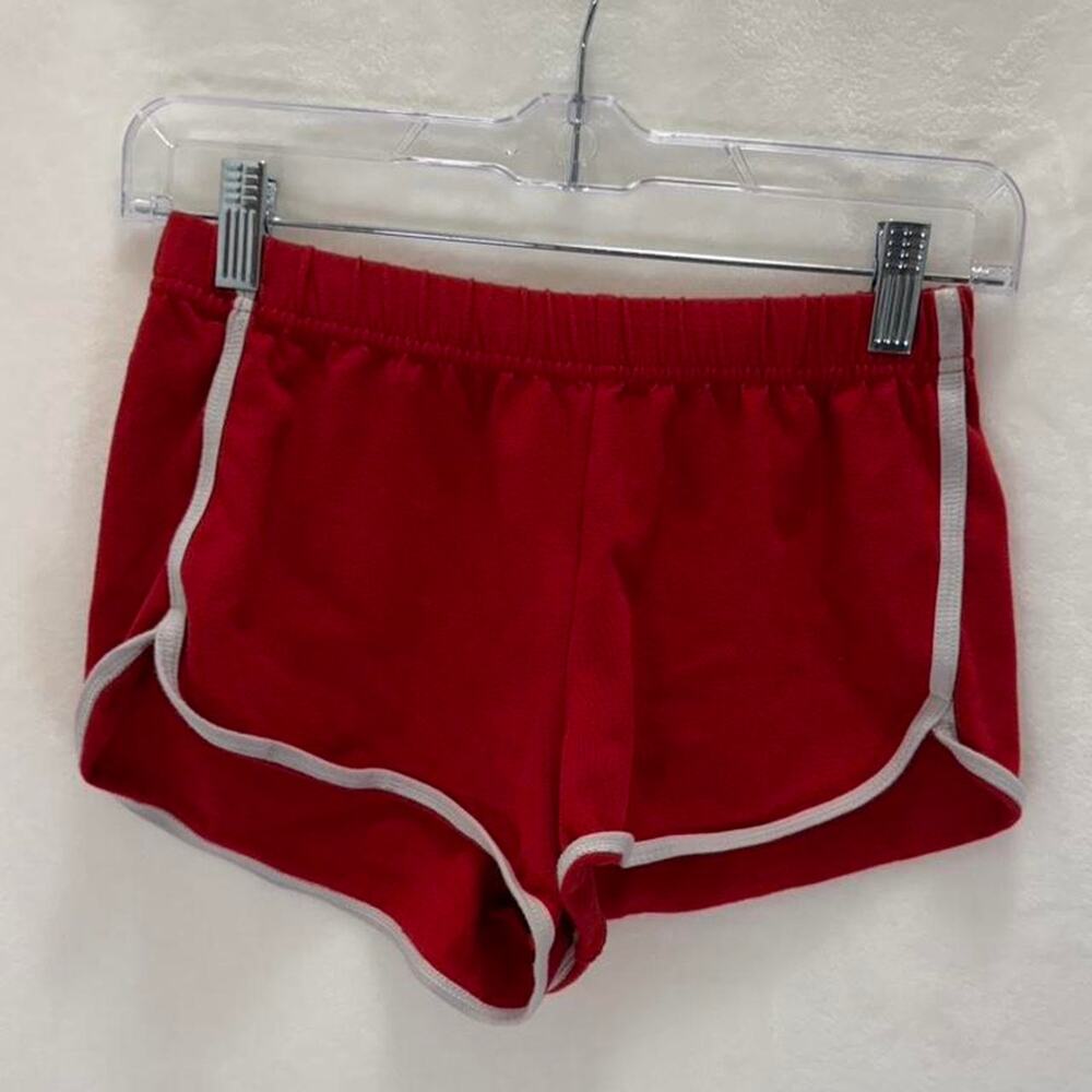 Red no boundaries softball